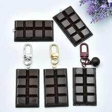 个性树脂仿真黑色巧克力钥匙扣挂件 食玩巧克力包包挂饰礼物批发