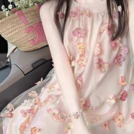 法式立体花朵连衣裙绝美2025气质新款夏季小个子度假公主裙子