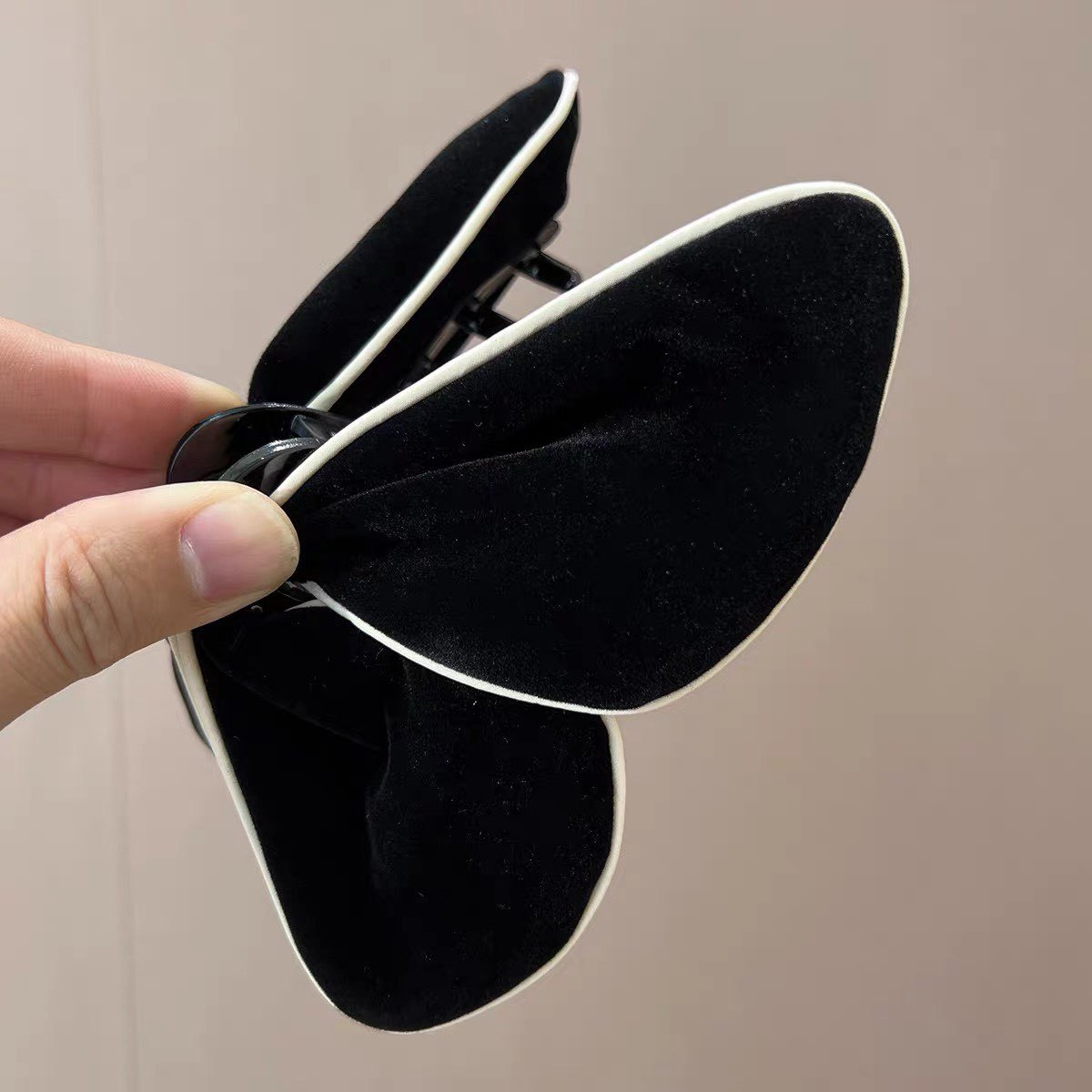 벨벳 - 블랙#삼각형 그리퍼