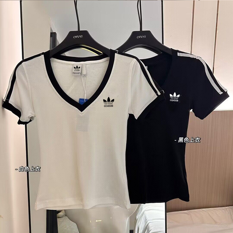 Support Logo Clover Embroider Logo Deep V Short-Sleeved Women's Short Versatile T-Shirt Summer Breathable Fashion Wear