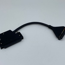 位置控制單元(XW2Z-100J-A22伺服中繼單元間的電纜