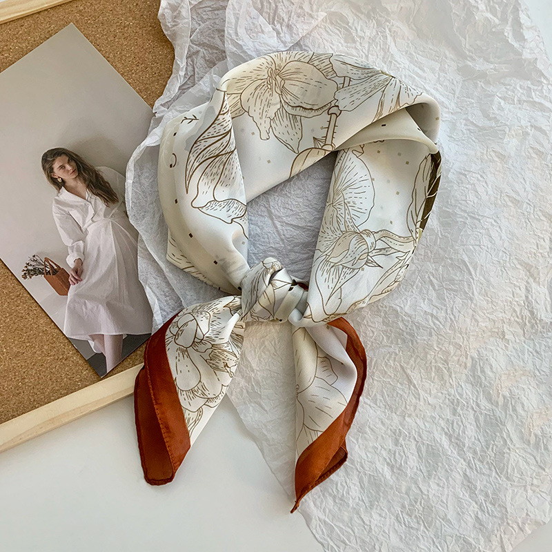 Bufanda de seda, bufanda cuadrada pequeña, sensación premium, nuevo estilo coreano, chal de seda de imitación dulce y fresco, bolso de flores, pañuelo en la cabeza, cinturón para el cabello