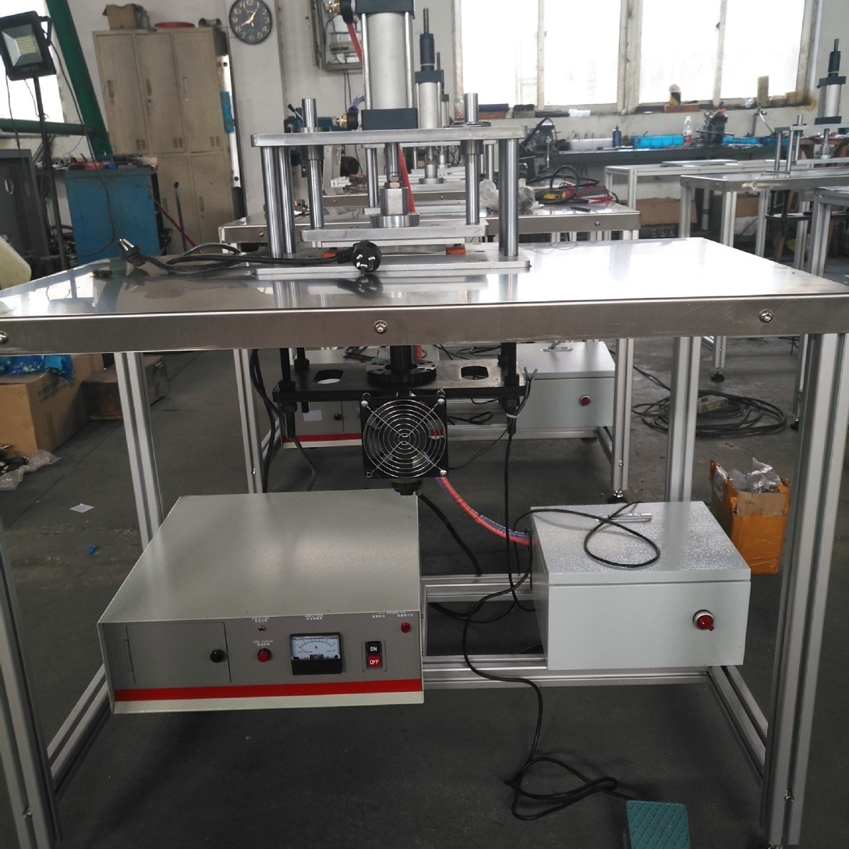 半自动口罩压面机械 KN95封边机 一次性KN95口罩超声波封边设备