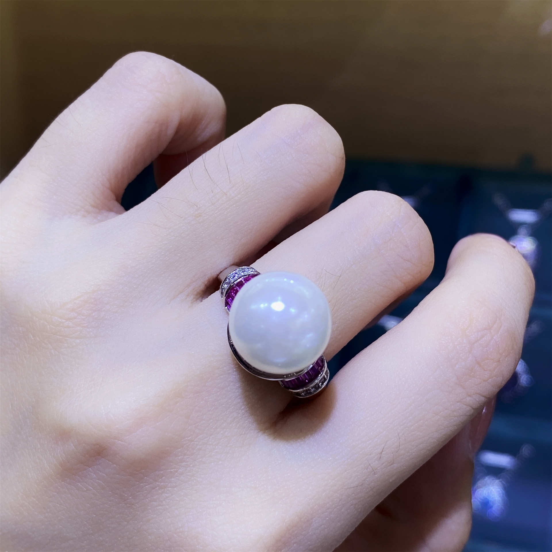 Organic agate one size ring pearl