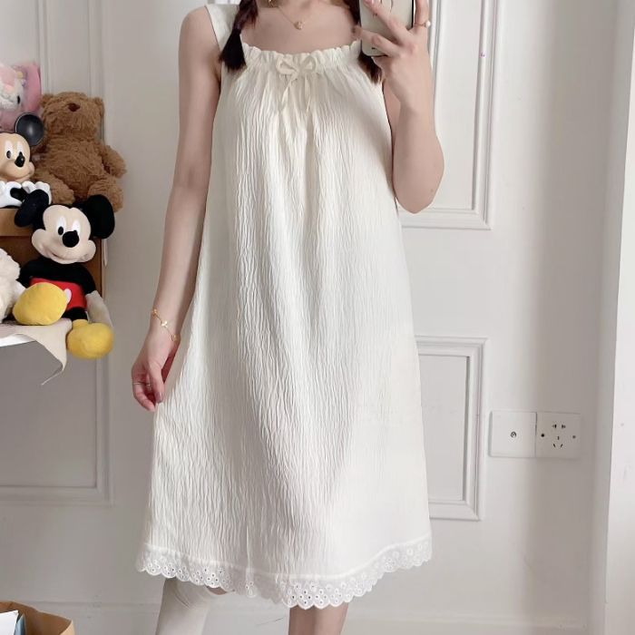 Venta al por mayor transfronteriza nuevo estilo cloud algodón camisón verano honda pijama mujer color sólido encaje dulce vestido de servicio a domicilio