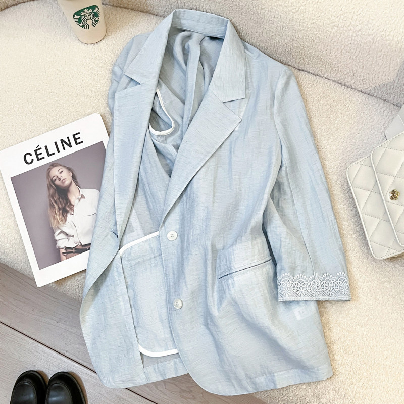 Blue Lace Blazer for Women, Thin Style, 2026 Summer New Model, High-End Commuter Style, Three-Quarter Sleeves, Elegant Small Suit