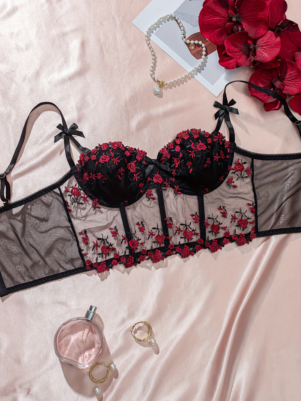 Women's Floral Embroidered Bra With Bow And Adjustable Straps_voghion.com