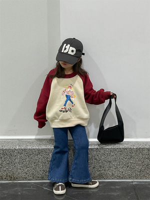 girl Plush Sweater 2022 Autumn and winter Mosaic Cartoon Sweater children baby Western style Easy jacket Han Chao