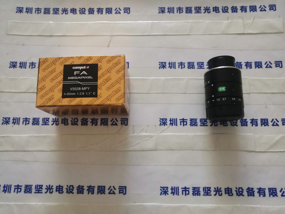 康标达COMPUTAR   V3528-MPY 　1200万像素定焦镜头