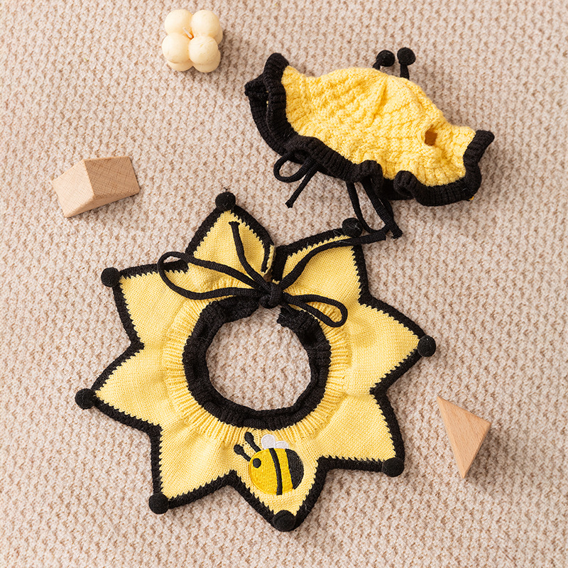 Sombrero de punto conjunto de collar para perros y gatos collar accesorios toallas de saliva que bufandas de oso ropa de mascotas