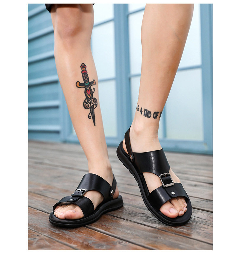 Dép sandal nam quai ngang hở ngón thoáng khí kiểu Hàn Quốc đi biển và dạo phố — Màu trắng, Đen toàn bộ, Đỏ rượu chi tiết 14