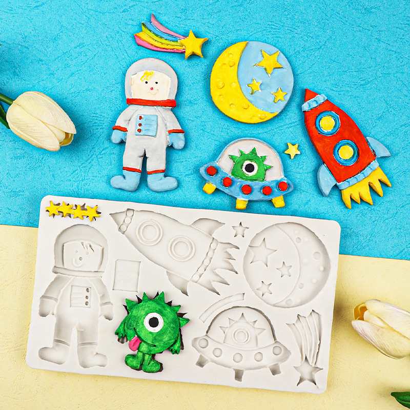 Astronauta espacial Rocket Planet Molde de silicona Decoración de horneado creativo Molde de Pace seco de fondant de chocolate