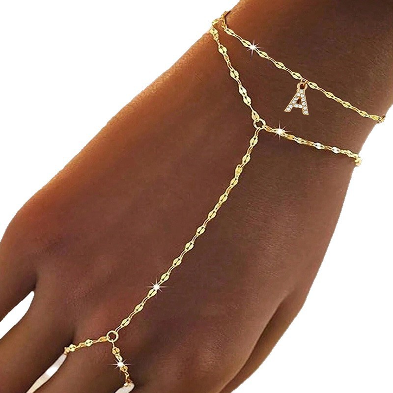 Amazon Hot Selling 26 Rhinestone English Letter Bracelet Trendy Casual One-Piece Finger Lip Chain Ladies Bracelet