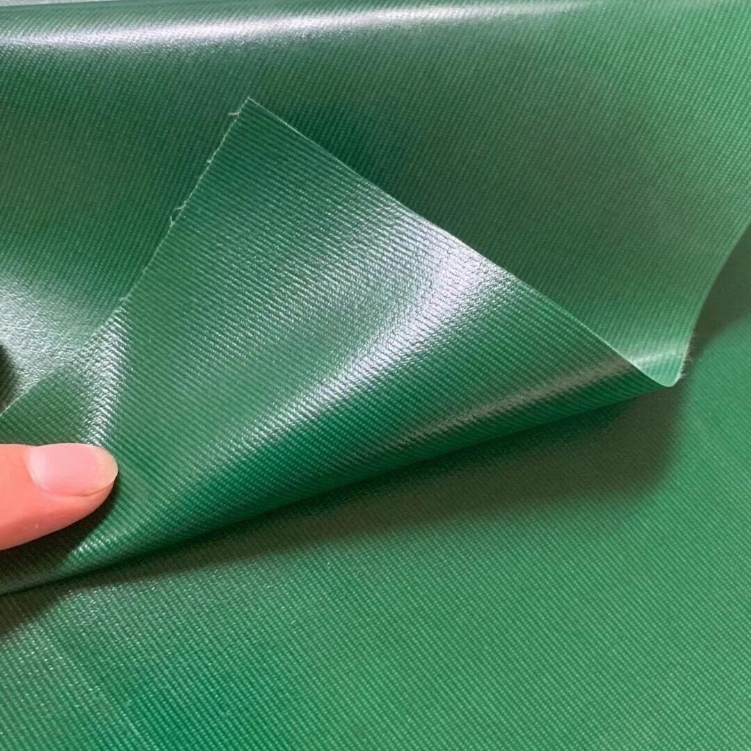 乌鲁木齐三防篷布阻燃PVC涂塑篷布厂家防雨油布新疆货场盖布