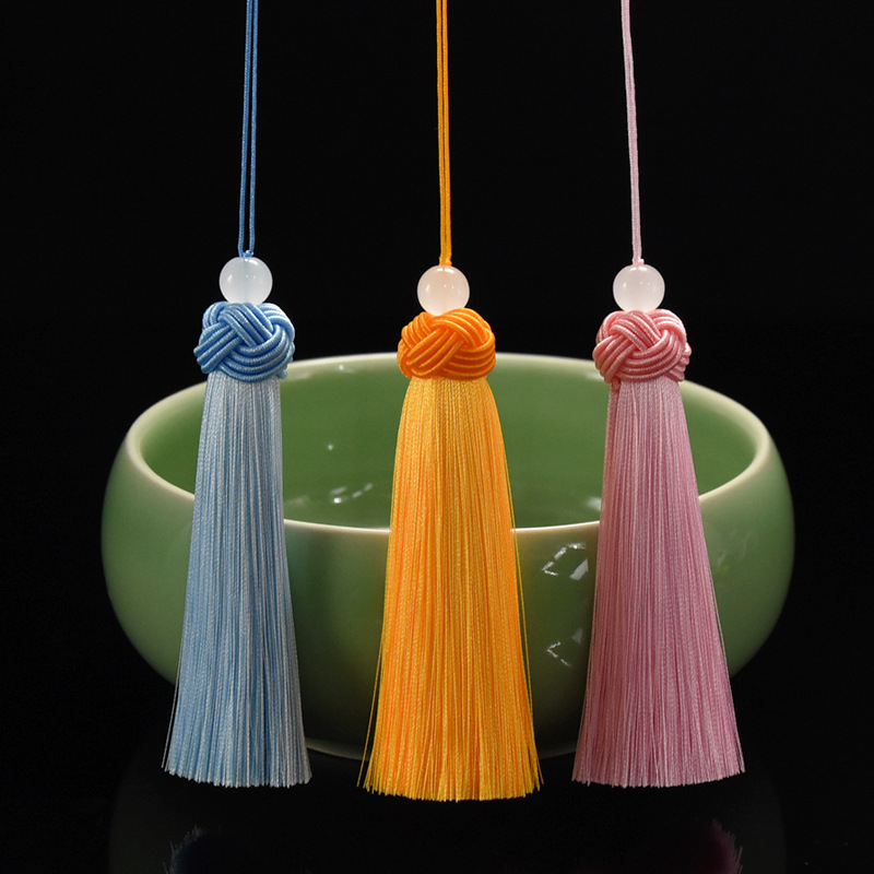 10cm pineapple hat tassel tassel polyester wrinkle-resistant table runner clothing sachet cross stitch car hanging ear short neat 10cm pineapple hat tassel tassel polyester wrinkle-resistant table runner clothing sachet cross stitch car hanging ear short neat