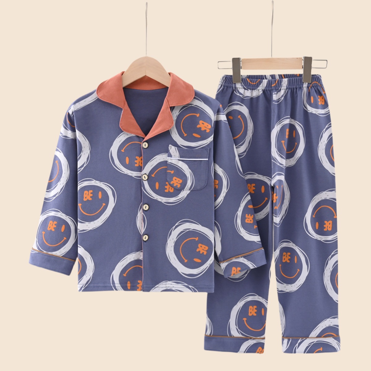 carinha sorridente escura / 90cm de altura recomendada 78-85cm