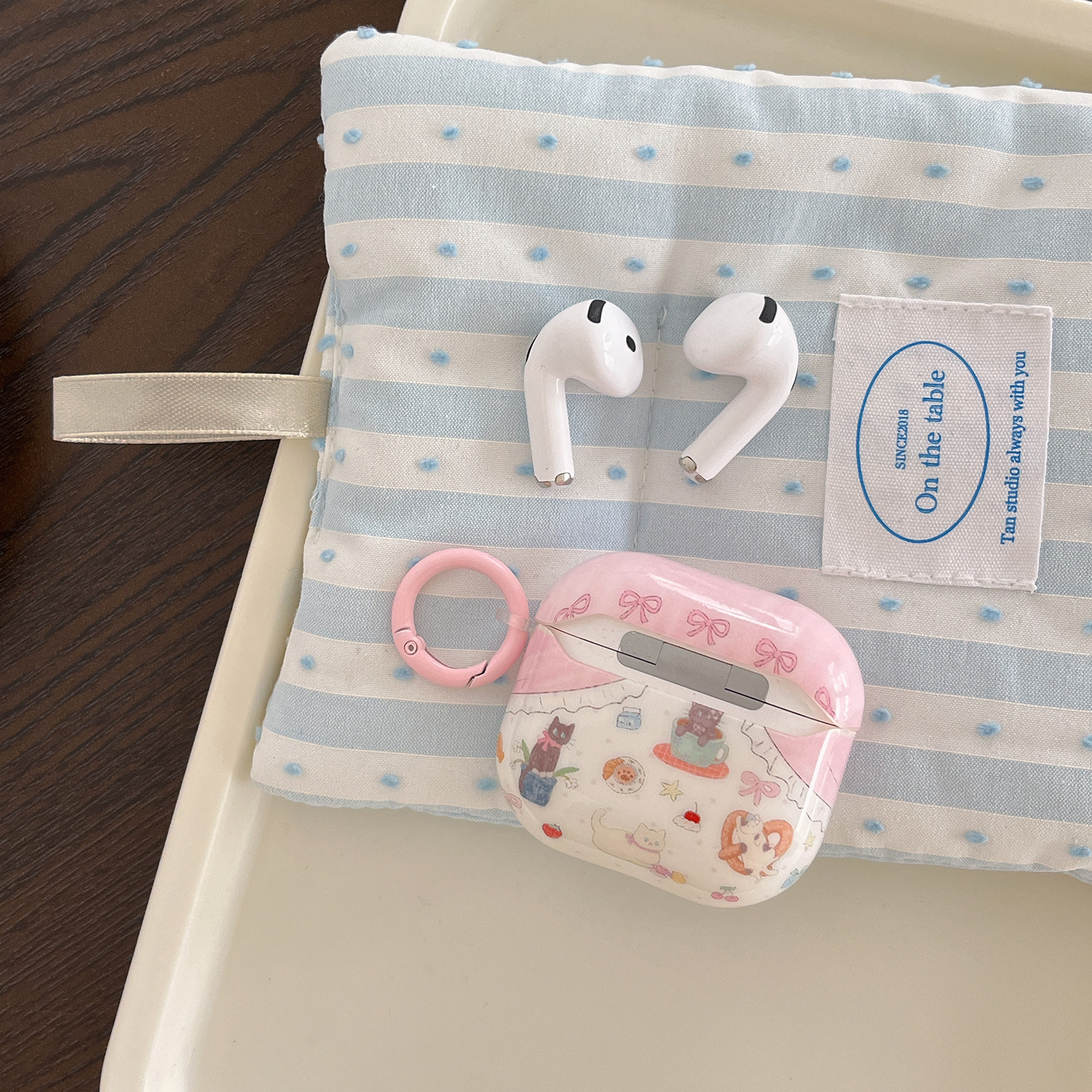 Chicas de nicho corazón agua alcalina nudo gato para auriculares AirpodsPro2 nuevo colgante de 1/2 generación nuevo 3/4 generación