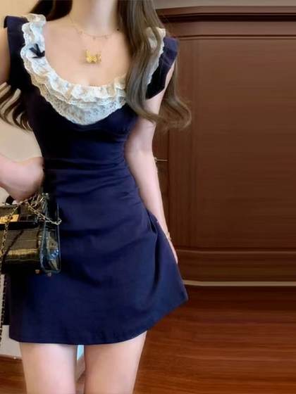Lace Stitching Spice Girl Doll Collar dress Women's Summer New Slim-fit Pleated Waisted Slim-fit A- line Short Skirt