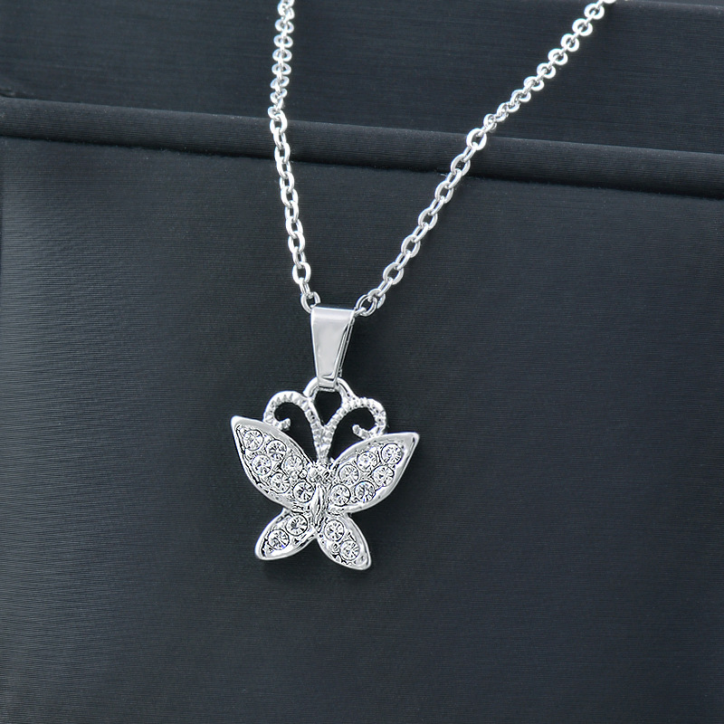 Simple Style Butterfly Titanium Steel Inlay Rhinestones Pendant Necklace 1 Piece