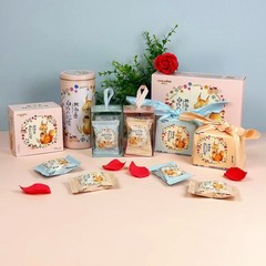 愛哆點北海道白巧松塔蔓越莓味喜餅伴手禮婚慶禮盒搭配廠家直發