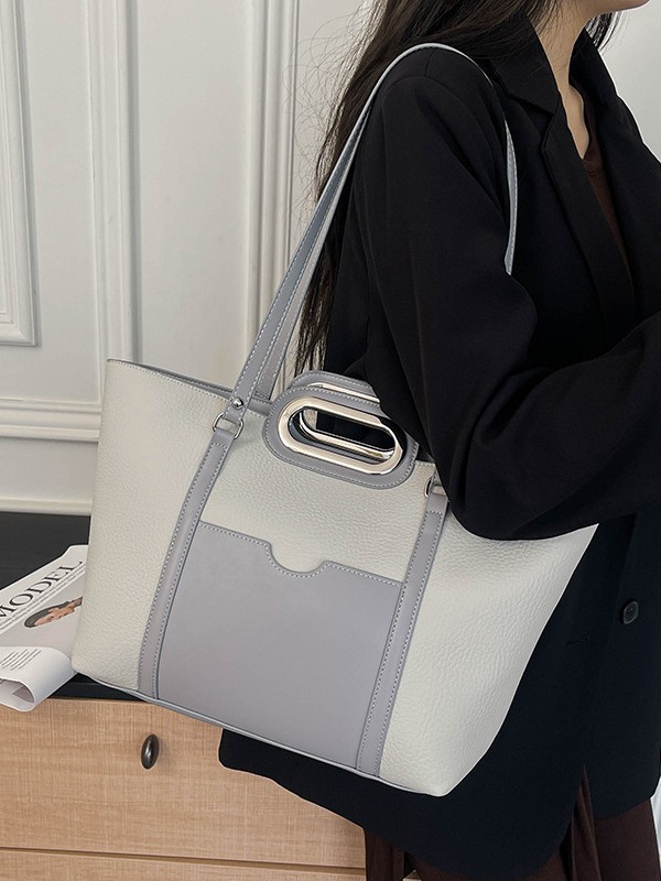 Bolso retro de gran capacidad para mujeres 2026 primavera nueva moda simple, lujoso, ligero y versátil bolso de hombro bajo la axila