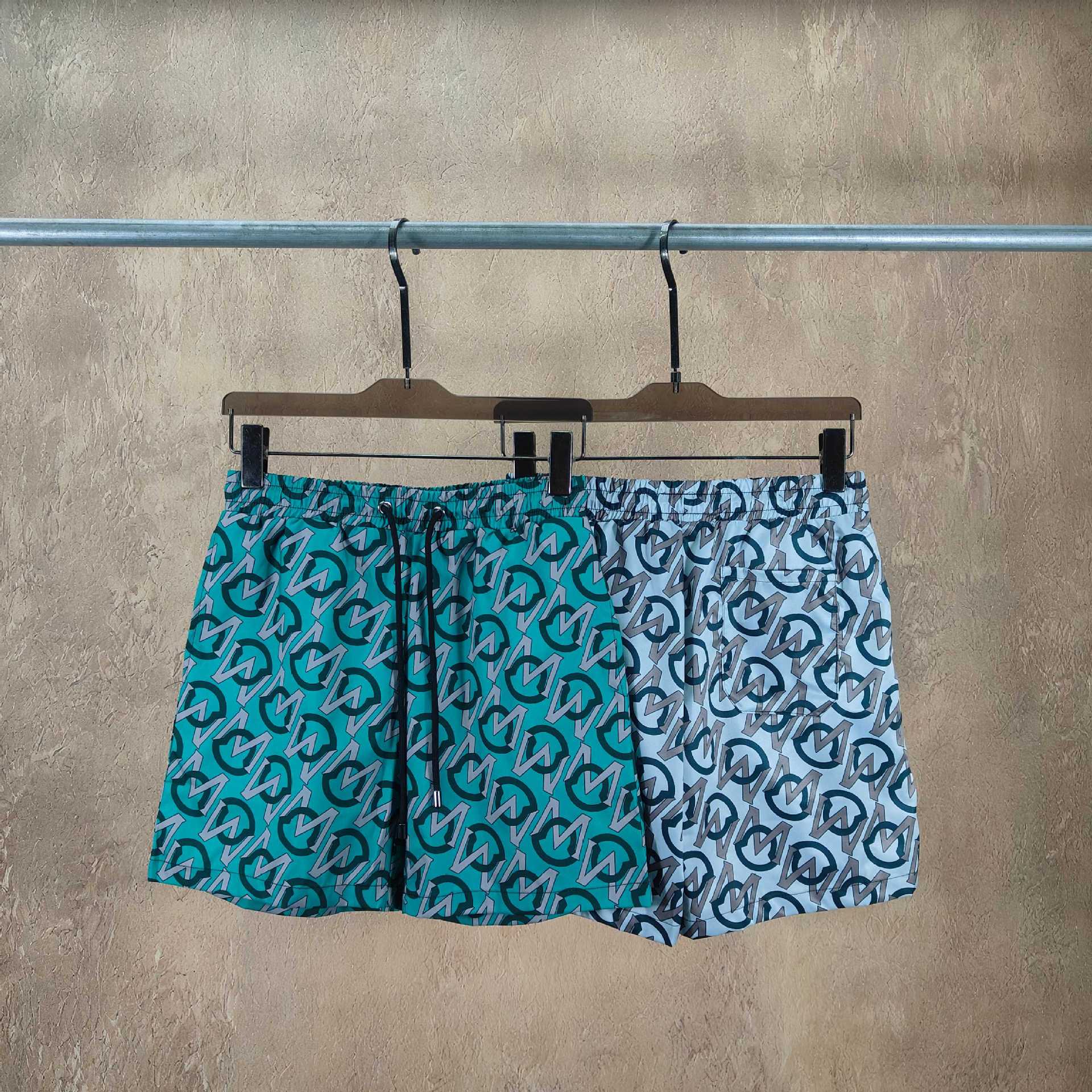 New summer letter print beach shorts, MO brand casual five-point shorts, unisex, European style, cross-border alternative.