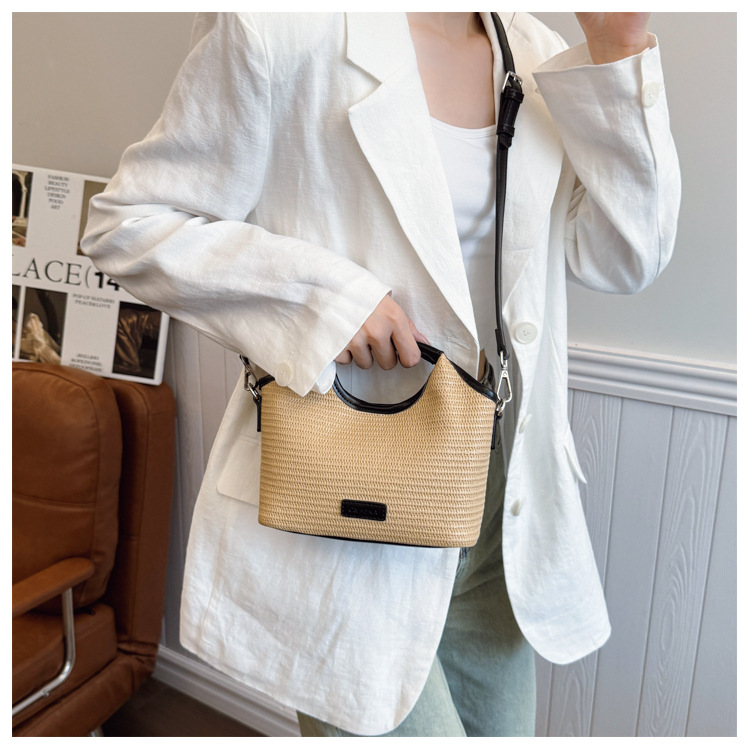 Fashionable bucket bag for women 2025 Summer new style work and commuting patchwork woven bag, simple and casual single-shoulder small bag, trendy undefined