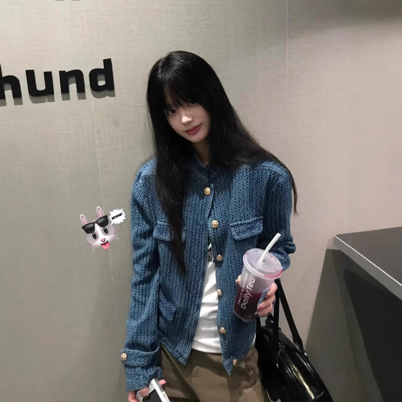 Blue Textured Denim Chanel-Style Jacket for Women, Early Spring High-End Design Niche Stand-Collar Jacket Top Blue Textured Denim Chanel-Style Jacket for Women, Early Spring High-End Design Niche Stand-Collar Jacket Top