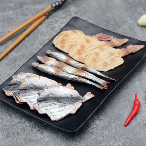 Simulated grilled dried fish model seafood food aquatic products dishes display shooting decorative props