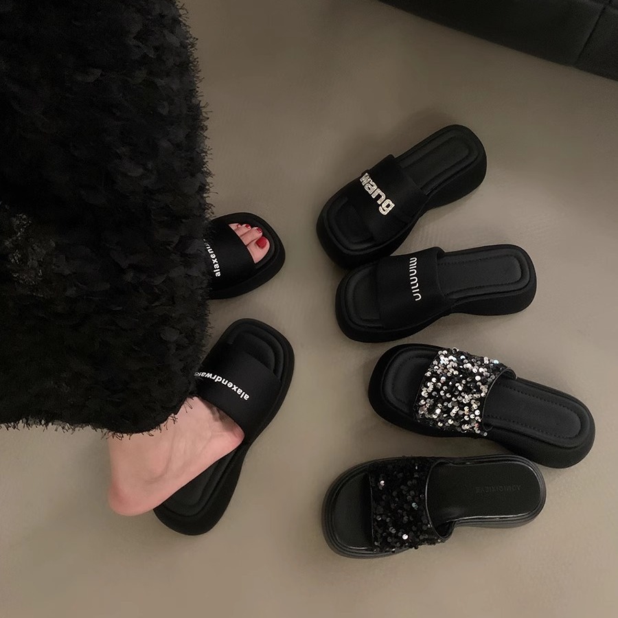 Pantuflas de plataforma de plataforma de lentejuelas negras, zapatos de mujer, 2025 nuevo estilo, sandalias de vacaciones junto al mar de verano, sandalias
