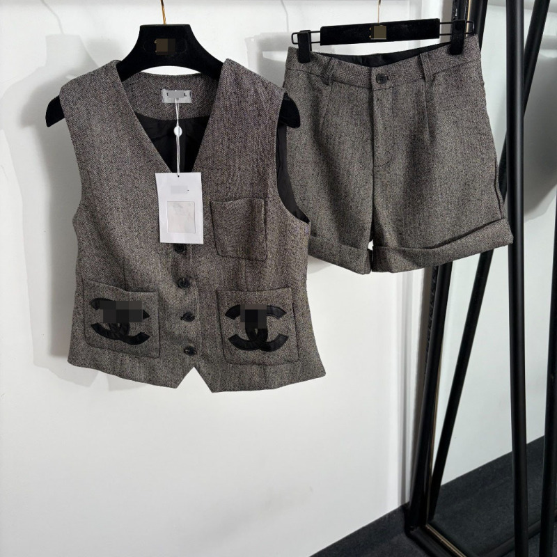Nanyou New Tweed Suit with Double C Leather Logo Patch, Pocket Blazer Vest + Rolled Hem Suit Shorts Nanyou New Tweed Suit with Double C Leather Logo Patch, Pocket Blazer Vest + Rolled Hem Suit Shorts
