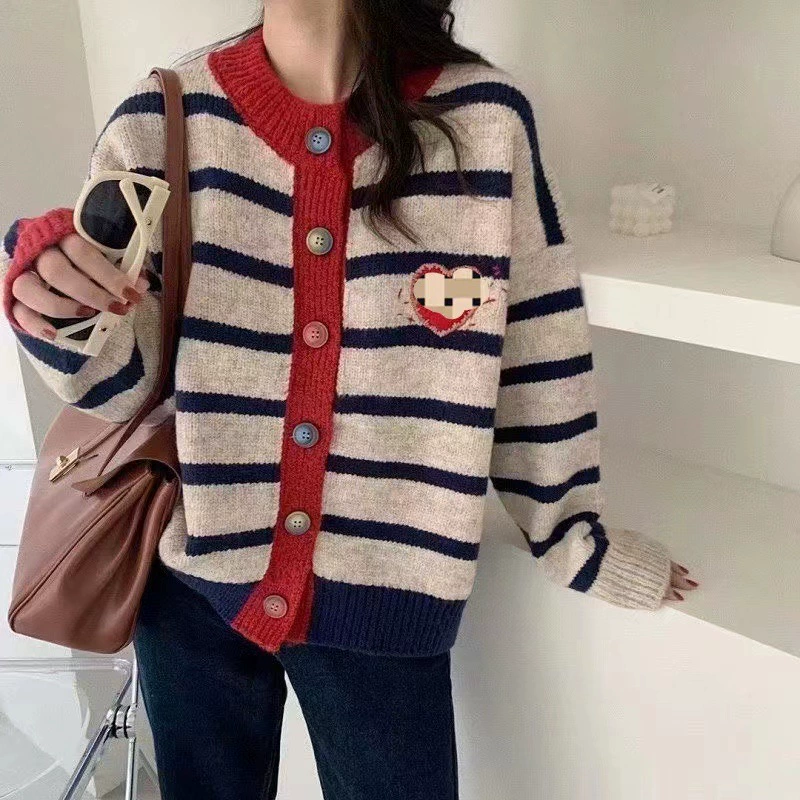 Женский вязаный кардиган Hongtai в корейском стиле, осенне-зимний, свободного кроя, с вышивкой в виде полосок под оленью шерстью, в форме сердца, с длинными рукавами, в стиле колледж.