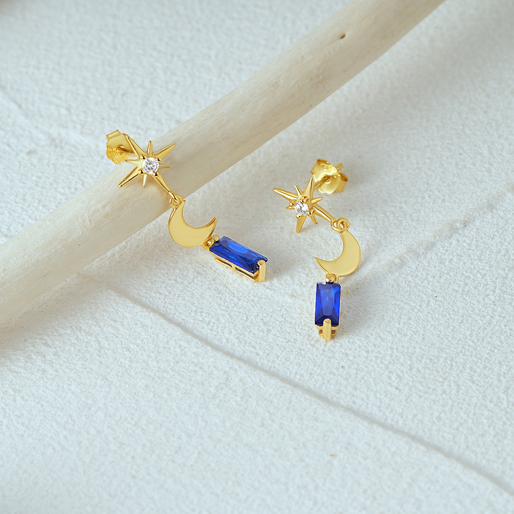 4g Weight 925 Sterling Silver Ear Needle Material Zircon Inlay Material Earrings Classification 1 Pair Quantity Daily Occasion 925 Sterling Silver Material Geometric Pattern Women's Gender Plating, Inlay Design Simple Style Style 1 Pair 925 Sterling Silver Zircon Geometric Earrings 12