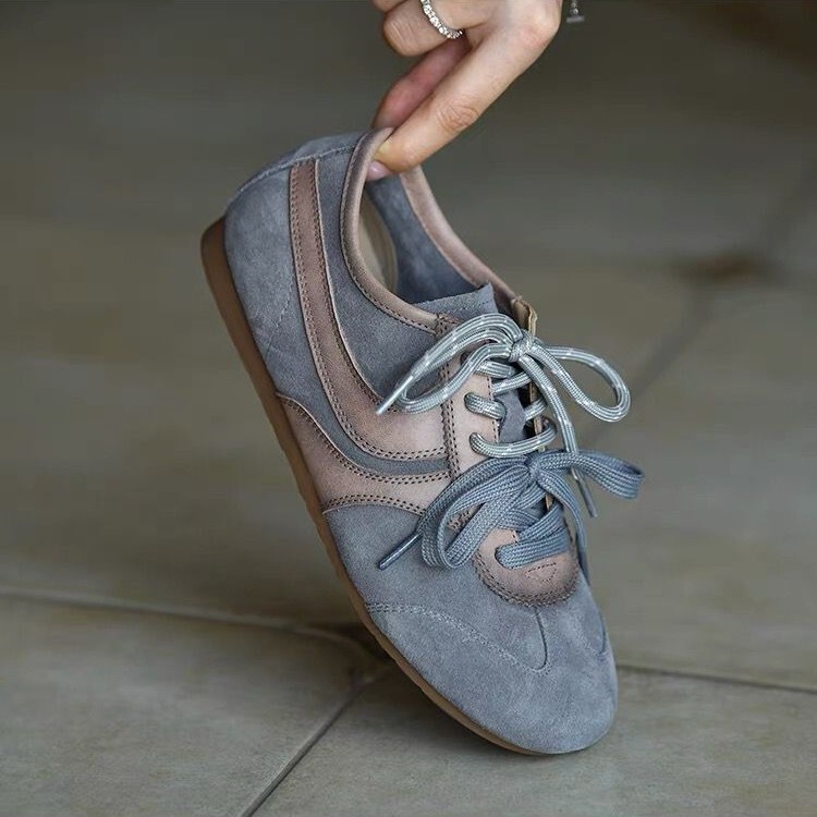 Matte German Training Shoes for Women, Flat Sneakers, 2026 Autumn and Winter New Style, Gray Fashion Sports Shoes, Casual Shoes, Forrest Gump Shoes Matte German Training Shoes for Women, Flat Sneakers, 2026 Autumn and Winter New Style, Gray Fashion Sports Shoes, Casual Shoes, Forrest Gump Shoes