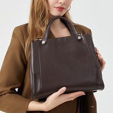 �羳�����^��ţƤ�¿���ƤŮ���r�����ذ��μ��������б�������