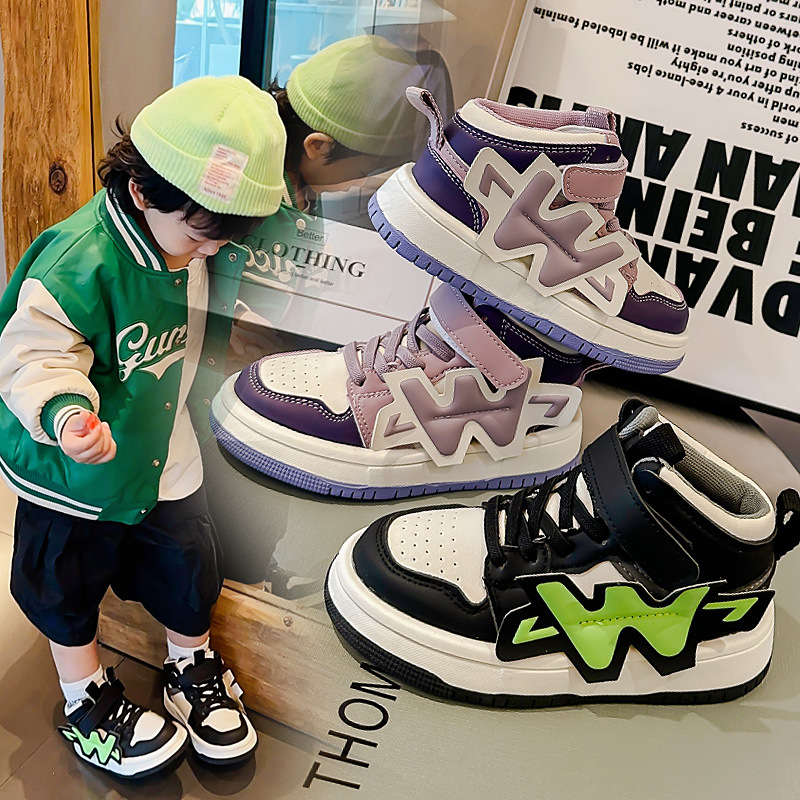 Sports Shoes 2023 Winter New Boys' Big Children's Basketball Girls' Plush Board Shoes, Trendy_voghion.com