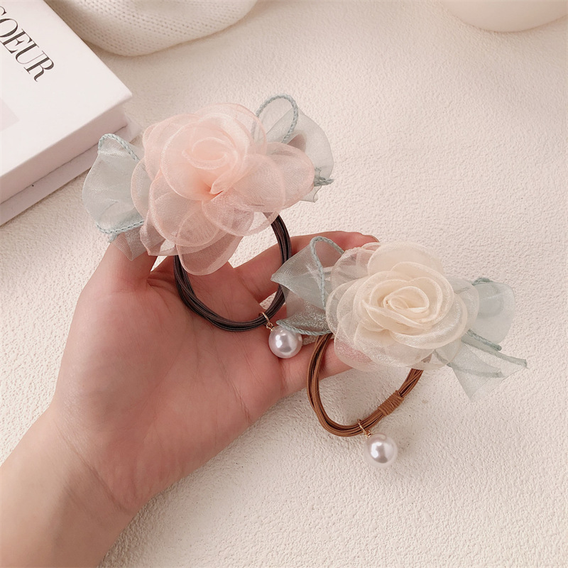 Anillo de cabello coreano de flores de perlas de perlas de corda de cabello dulce de banda de goma de alta elasticidad adornos para el cabello