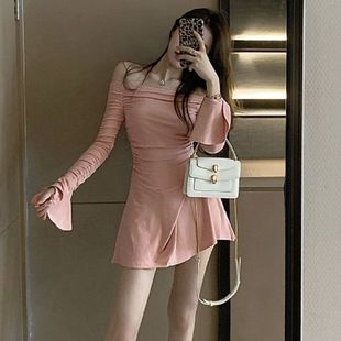 �羳���l����ȹ�＾�¿�һ���I¶���Ը������������B��ȹ̩ʽ