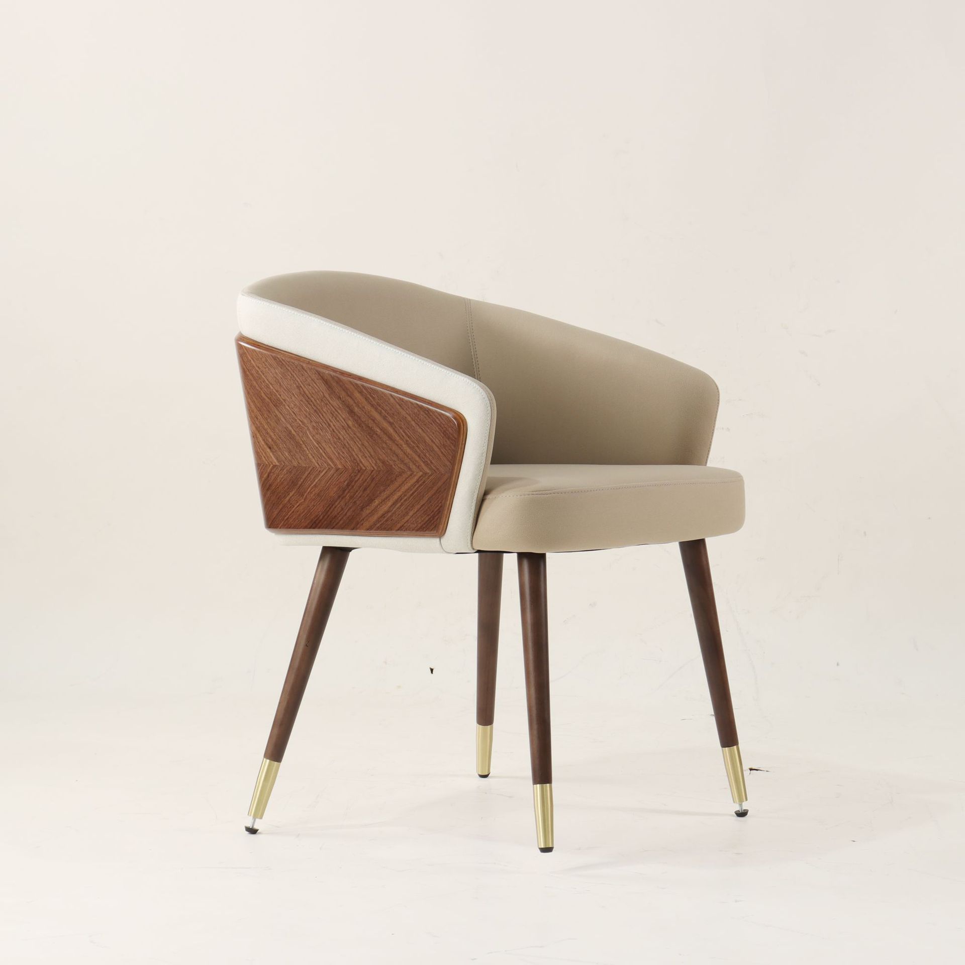 라이트 커피와 쌀 흰 천