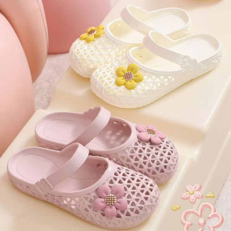 Korean Retro Flat Hollow-Out Fashion Versatile Sandals for Women 2026 New Breathable Eva Slip-On Shoes Korean Retro Flat Hollow-Out Fashion Versatile Sandals for Women 2026 New Breathable Eva Slip-On Shoes