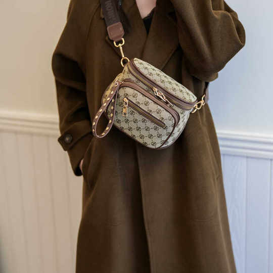 2024 New High-end Retro Saddle Bag Women's Shoulder Crossbody Bag Casual Simple Fashion Commuter Bag