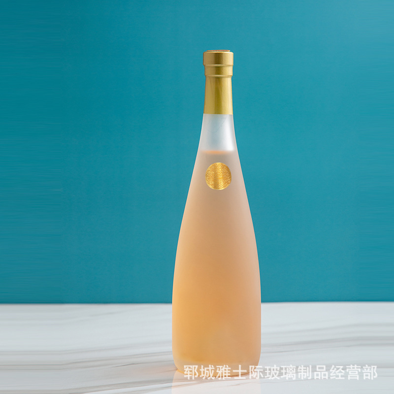 现货750ml红酒葡萄酒果酒瓶蒙砂冰酒玻璃瓶加厚杨梅酒瓶空瓶批发