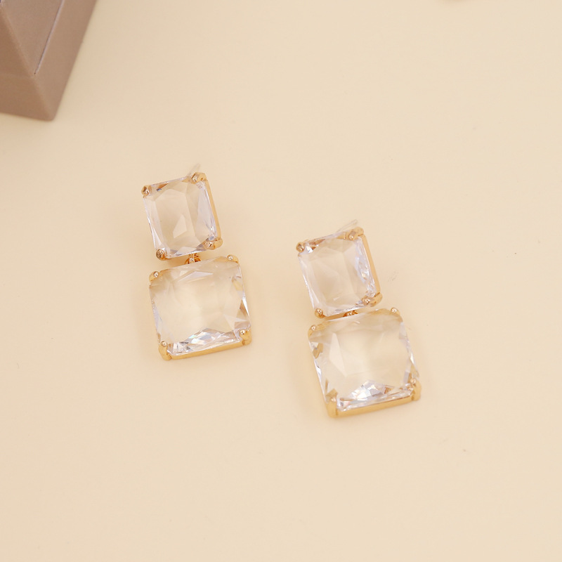 Women'S Gender 1 Pair Casual Simple Style Geometric Glass Copper Glass Drop Earrings