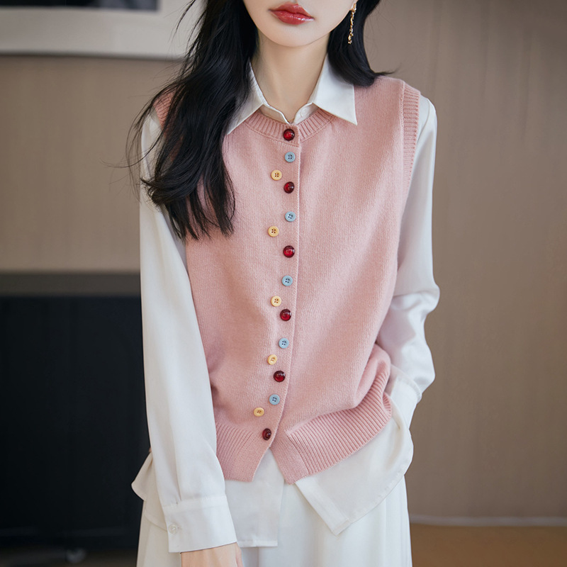 批发秋冬新款高级感彩扣针织马甲女无袖叠穿上衣百搭圆领洋气毛衣|undefined