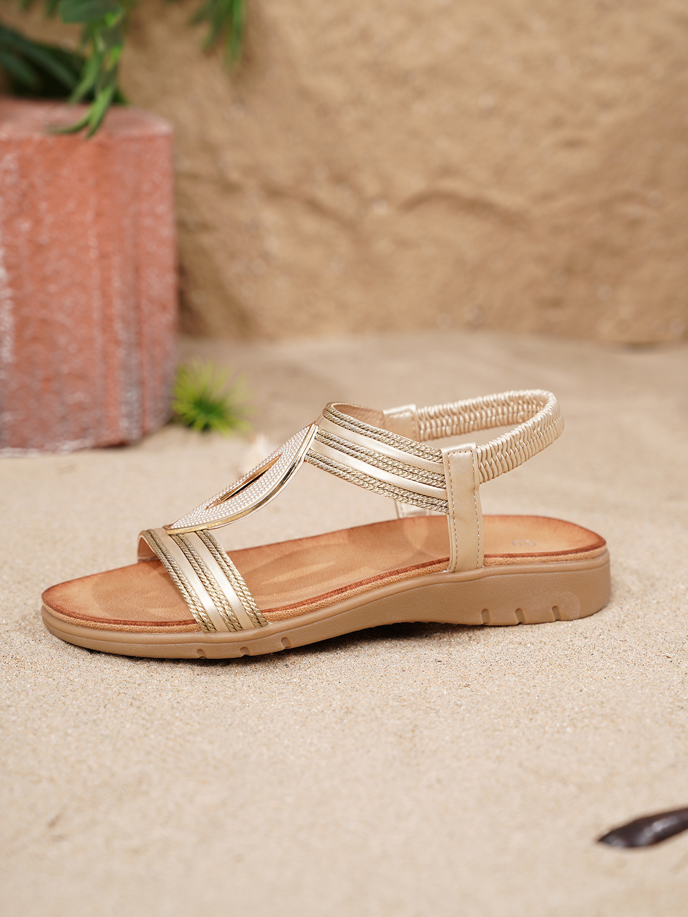 Fairy-style Soft-soled Fashionable Roman Women's Shoes With Metal Buckle, Versatile Flat Sandals For Women_desvips.com