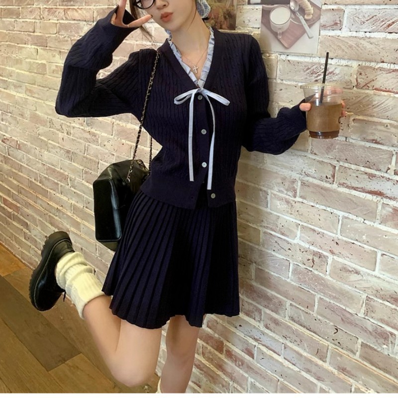 韓国カレッジスタイルニットスーツ女性の秋冬着用蝶ネクタイVネック長袖スカート2点セット|undefined