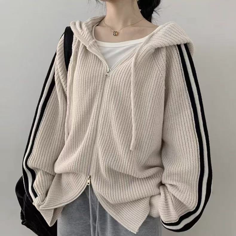 Otoño y invierno nuevo estilo coreano chic temperamento simple cuerda con sombrero diseño de nicho rayas suéter de manga larga suelta abrigo