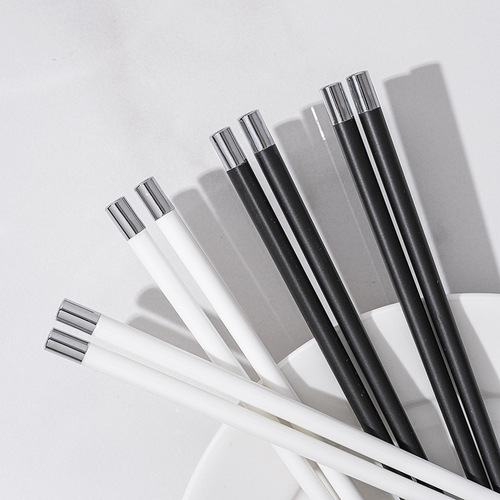 Ceramic chopsticks for one person, one chopstick, easy to clean, silver copper head with blessing character, black and white, simple household, high-looking, 5 pairs gift box