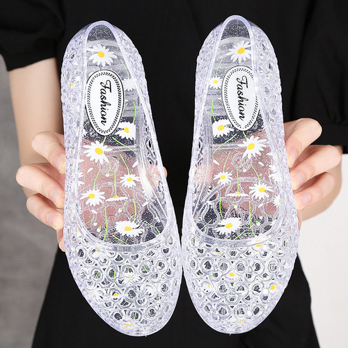 Hollywood Crystal Hollow Low Heel Sandals for Women Summer Outdoor Wear, Mother Fashion Korean Version Jelly Toe Cover Platform Anti-Slip Single Shoes