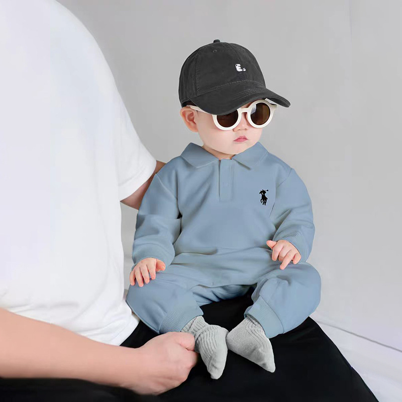 Demi-season children's long-sleeve